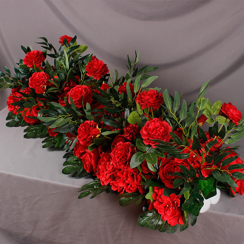 Roses And Hydrangeas With Leaves Flower Runner