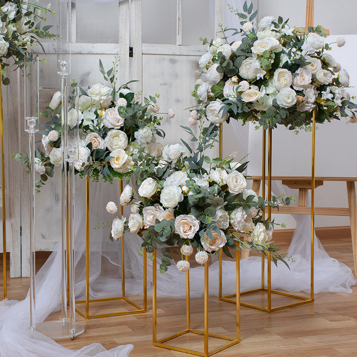 Roses And Hydrangeas With Eucalyptus Luxurious Wedding Flower Ball